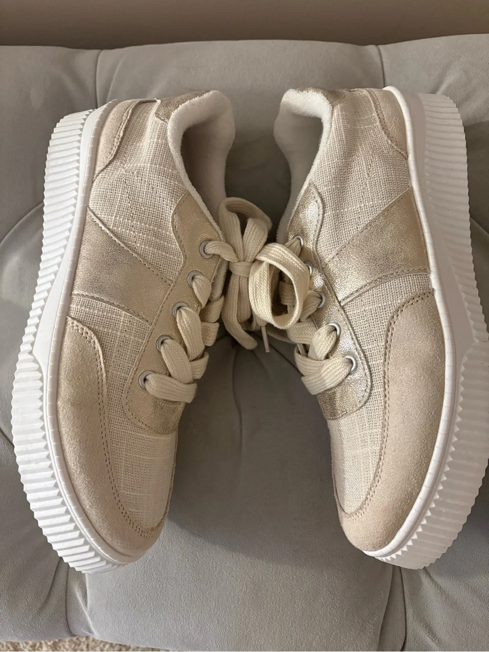 Jellypop Metallic Gold Low-Top Sneakers with White Collar